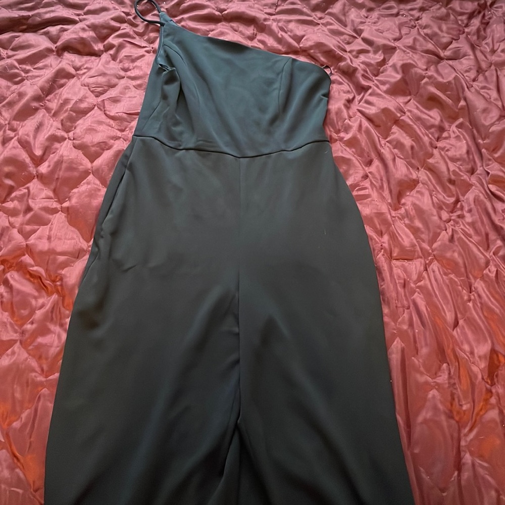 Black one-shoulder jumpsuit